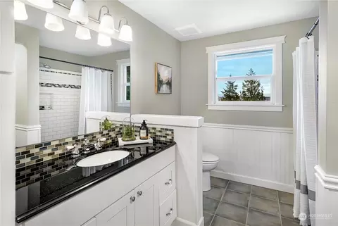 7429 E Heather Way, Everett, WA 98203 photo 19