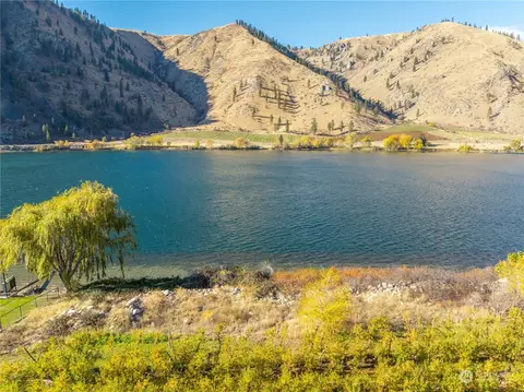 42 Abbey Rd, Orondo, WA 98843