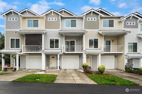 5307 Military Rd E #B, Tacoma, WA 98446