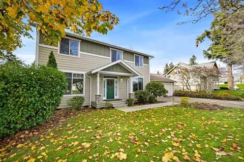 2297 Dodd St, Blaine, WA 98230