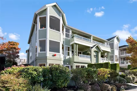 239 4th Ave S #202, Edmonds, WA 98020