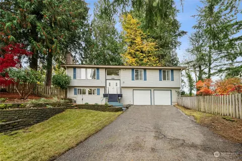 9221 Utah St NE, Bremerton, WA 98311