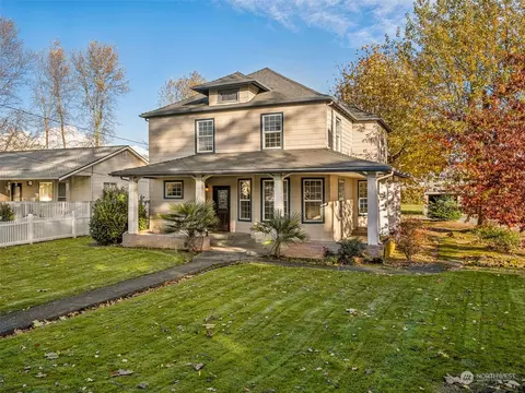 220 NW Clay St NW, Auburn, WA 98001