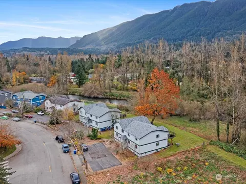 427 Main Ave S #39, North Bend, WA 98045