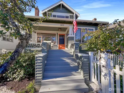 2633 Boyer Ave E, Seattle, WA 98102