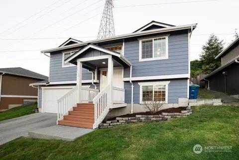 1237 Arrezo Dr, Sedro Woolley, WA 98284