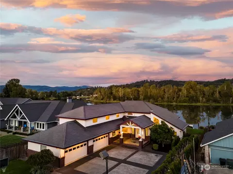 110 S Pekin Rd, Woodland, WA 98674