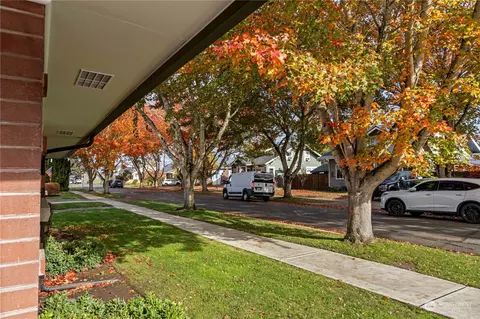 808 Ryan Ave, Sumner, WA 98390 photo 9