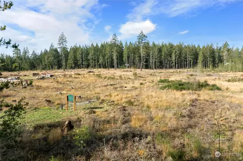 131 W Bear Grass Ln, Shelton, WA 98584