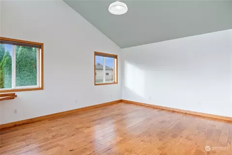 950 Cascade Dr, Longview, WA 98632 photo 18