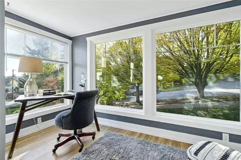 614 N 65th St, Seattle, WA 98103 photo 9