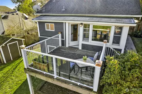 614 N 65th St, Seattle, WA 98103 photo 32