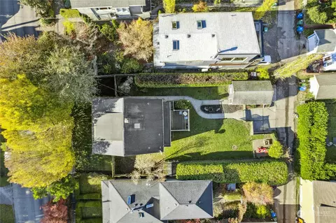 614 N 65th St, Seattle, WA 98103 photo 35