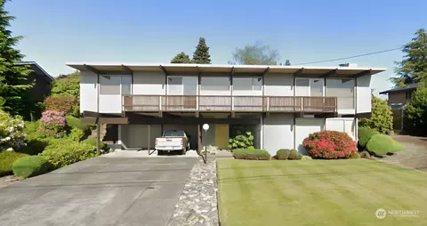 1881 N Hawthorne Dr, Tacoma, WA 98406
