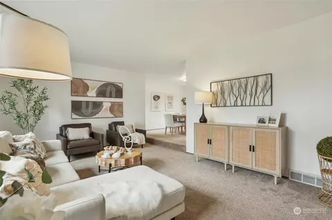 Living - 3327 96th Pl SE, Everett, WA 98208 photo 2 of 6