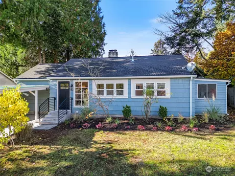 15537 10th Ave NE, Shoreline, WA 98155