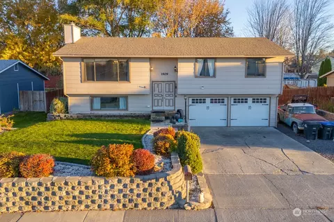 1409 S Lakeway Dr, Moses Lake, WA 98837