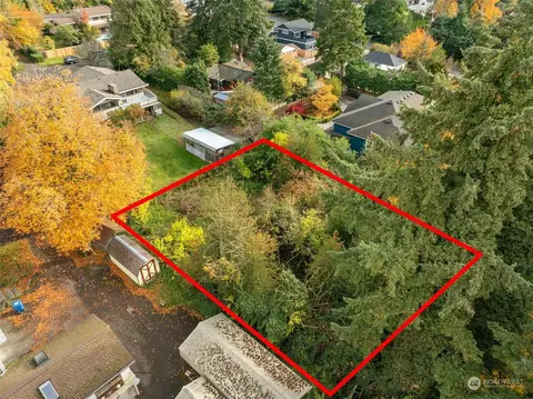 125 Nn 39th Ave NE, Seattle, WA 98125