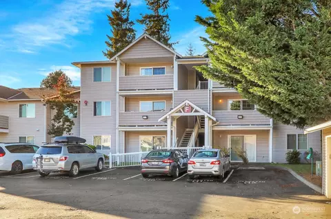 1001 W Casino Rd #F204, Everett, WA 98204