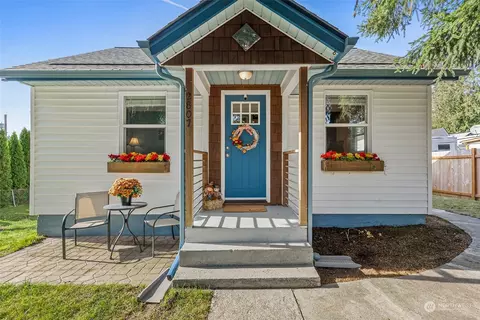 2807 Trenton Ave NE, Bremerton, WA 98310