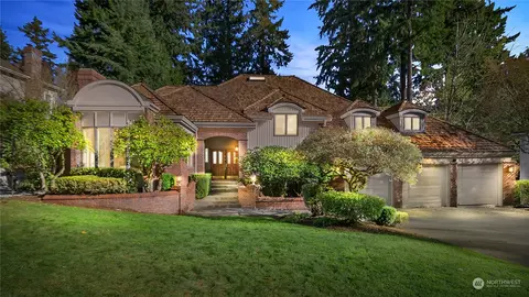 3314 217th Pl NE, Sammamish, WA 98074