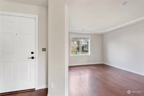 Entry Way - 1115 Sigafoos Ave NW, Orting, WA 98360 photo 1 of 2