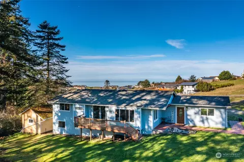 623 Coronado Ave, Coupeville, WA 98239