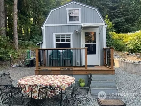 33188 S Shore Dr, Mount Vernon, WA 98274