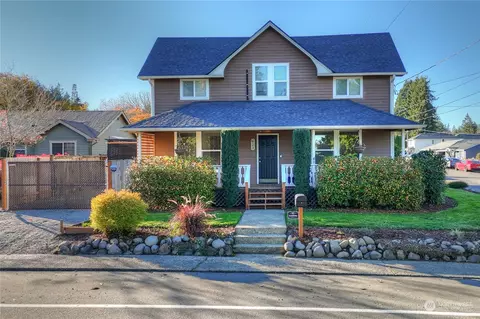 623 N 7th Ave SW, Tumwater, WA 98512