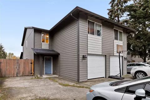 143 145 138th St E, Tacoma, WA 98445