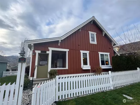 105 Firerock Ln, Oroville, WA 98844