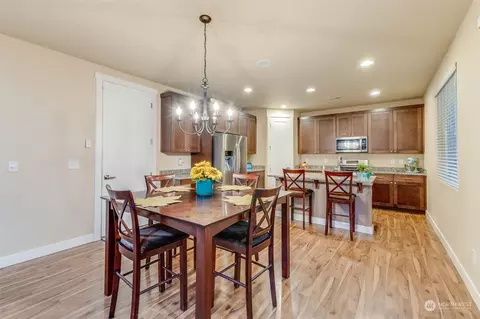 Dining - 1510 Hardtke Ave NE, Orting, WA 98360 photo 1 of 2