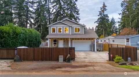 6913 201st Street Ct E, Spanaway, WA 98387