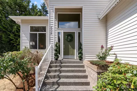 2319 Aberdeen Ave NE, Renton, WA 98056