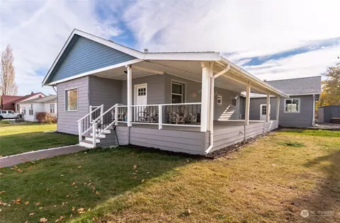214 SW Regent Ave, Wilbur, WA 99185