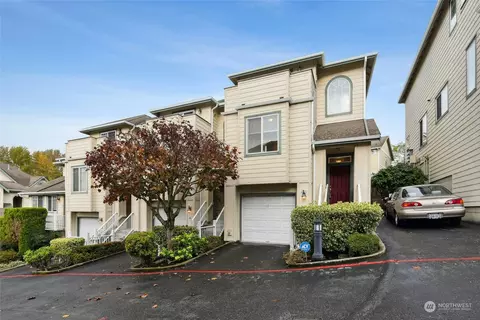 821 Sunset Blvd NE #E4, Renton, WA 98056