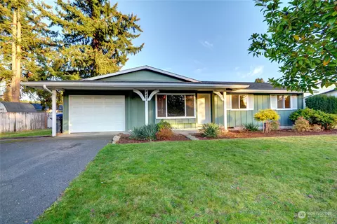 8431 61st Dr NE, Marysville, WA 98270