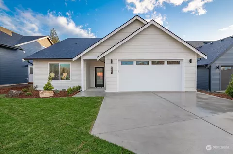 2917 Hazelwood Dr, Blaine, WA 98230