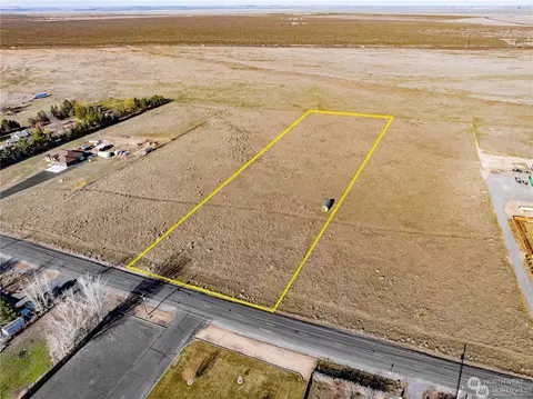 9351 NE Neppel Rd, Moses Lake, WA 98837