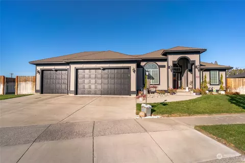 3432 Blue Heron Ln, Moses Lake, WA 98837