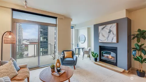 10610 NE 9th Pl #1408, Bellevue, WA 98004