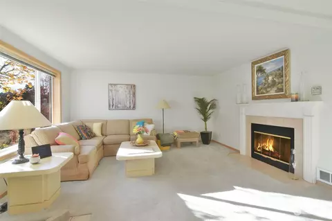 Living - 430 3rd Ave S #A103, Edmonds, WA 98020 photo 3 of 3