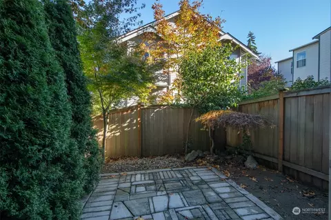 127 20th Ave E #D, Seattle, WA 98112 photo 23