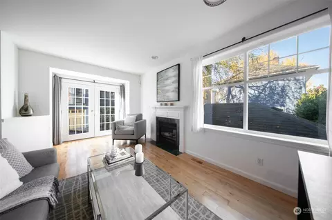 127 20th Ave E #D, Seattle, WA 98112 photo 5