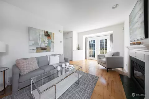 127 20th Ave E #D, Seattle, WA 98112 photo 4