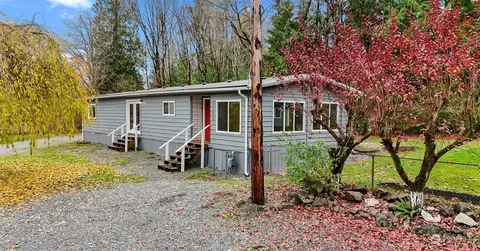 17307 Crooked Mile Rd, Granite Falls, WA 98252