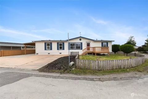 4720 Yorkshire Dr, Anacortes, WA 98221
