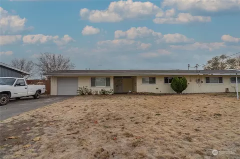 9022 Mc Connell Dr #A, Moses Lake, WA 98837