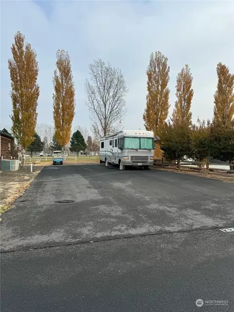7037 E Hwy 262 #133, Othello, WA 99344