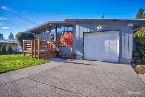 23304 66th Ave W, Mountlake Terrace, WA 98043